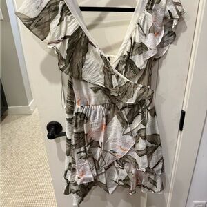 Express Leaf Print Ruffle Blouse